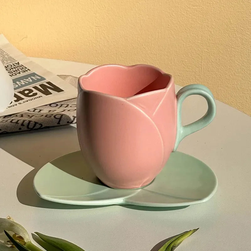 Elegant 300ml (10oz) Tulip-Shaped Ceramic Mug with Matching Coaster — Vintage-Inspired Beige, Yellow & Pink Floral Tea Cup Set (1 Piece)